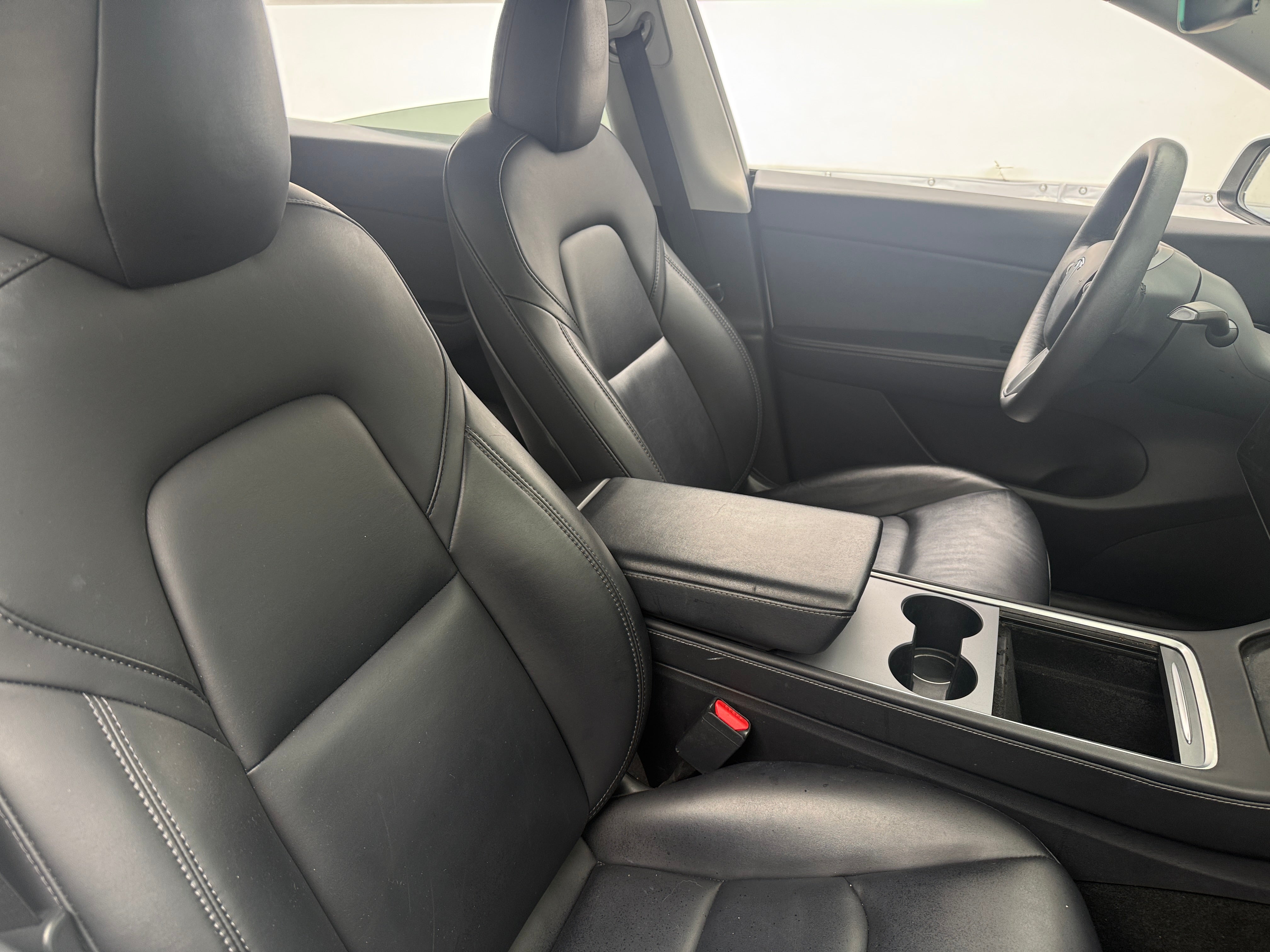 tesla model y 2021 5YJYGDEE3MF140514 image tesla model y 2021 5YJYGDEE3MF140514 image